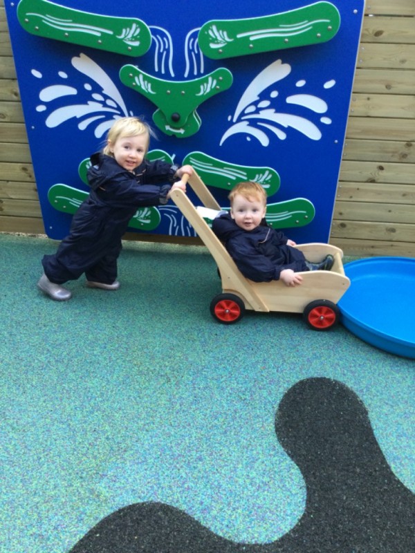 photo alternative text...